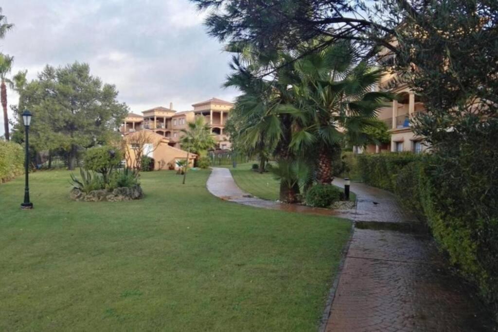Precioso Apartamento Muy Cerca De La Playa Чиклана-де-ла-Фронтера Экстерьер фото